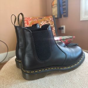 Doc Martins 2976 black boots